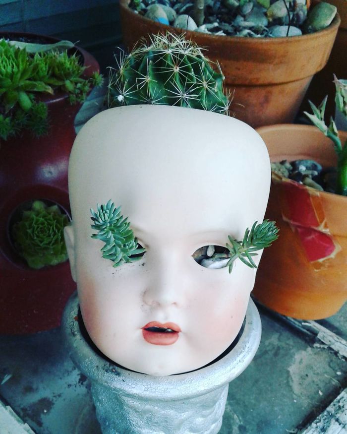 Creepy-Baby-Doll-Head-Planters