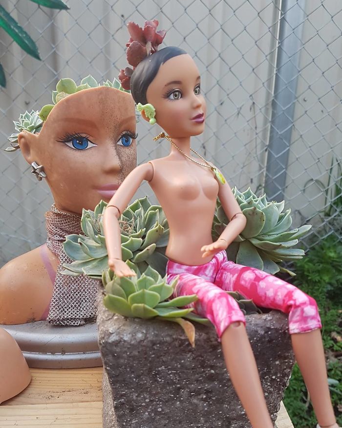 Creepy-Baby-Doll-Head-Planters