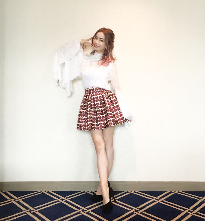 Young-Looking-Japanese-Model-Risa-Hirako