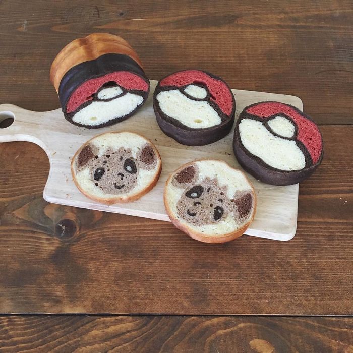 Baker "Hides" Designs On Their Breads Making Breakfast Become More Fun