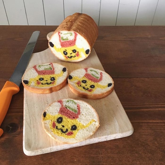 Baker "Hides" Designs On Their Breads Making Breakfast Become More Fun