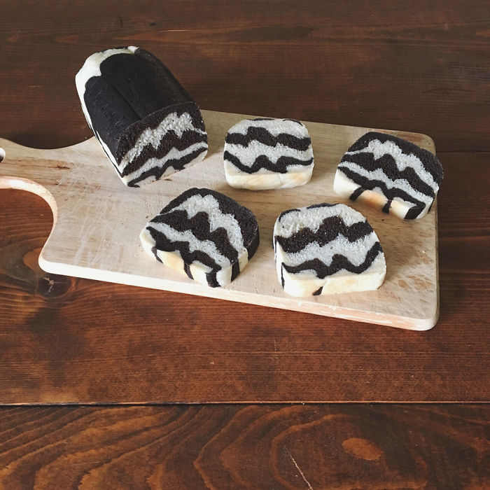 Baker "Hides" Designs On Their Breads Making Breakfast Become More Fun