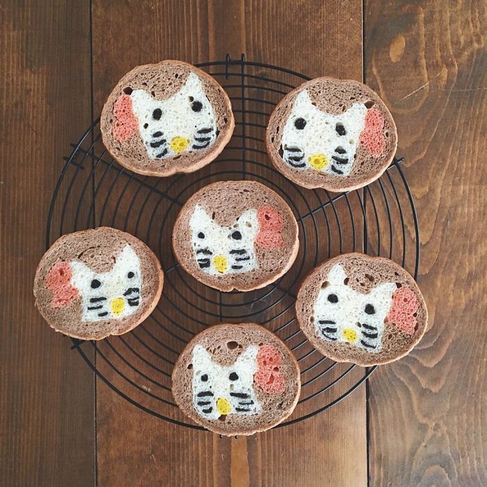 Baker "Hides" Designs On Their Breads Making Breakfast Become More Fun