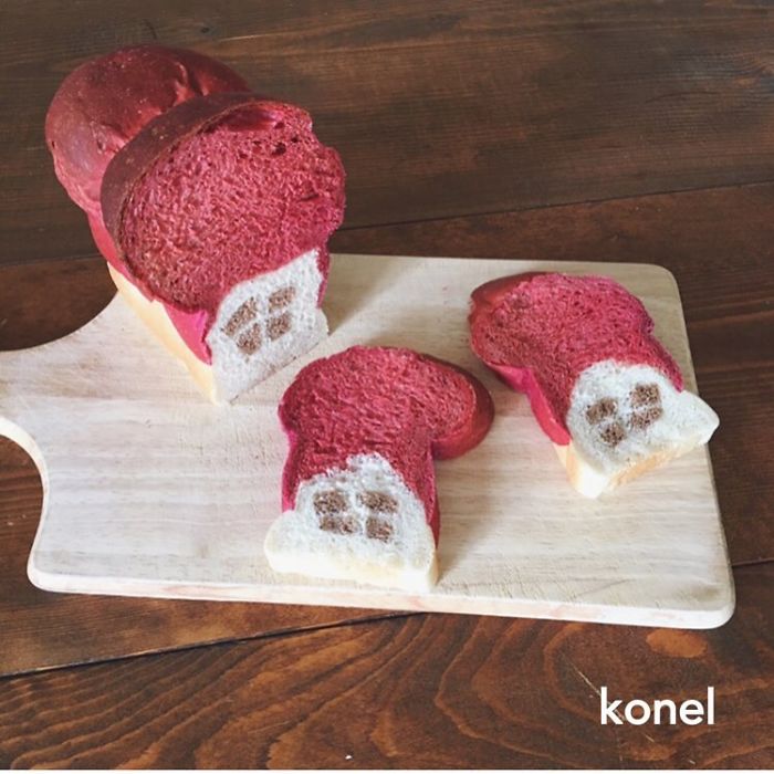 Baker "Hides" Designs On Their Breads Making Breakfast Become More Fun