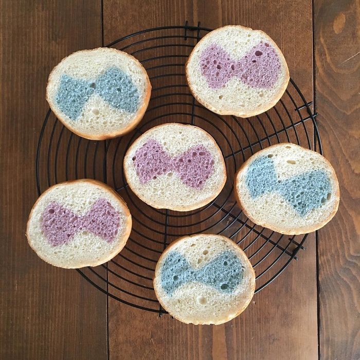 Baker "Hides" Designs On Their Breads Making Breakfast Become More Fun