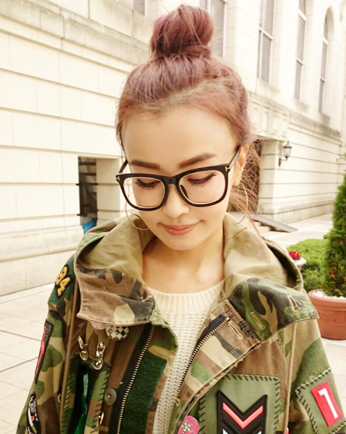 Young-Looking-Japanese-Model-Risa-Hirako