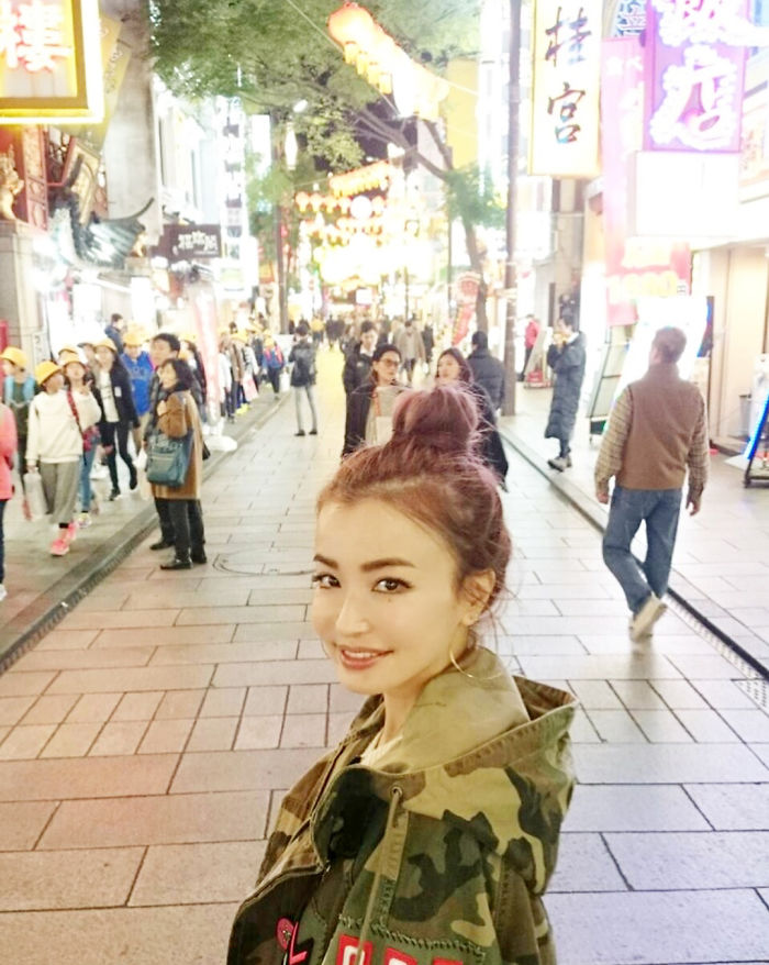 Young-Looking-Japanese-Model-Risa-Hirako