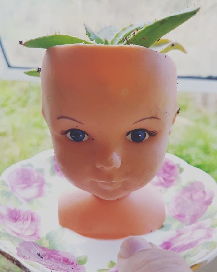 Creepy-Baby-Doll-Head-Planters