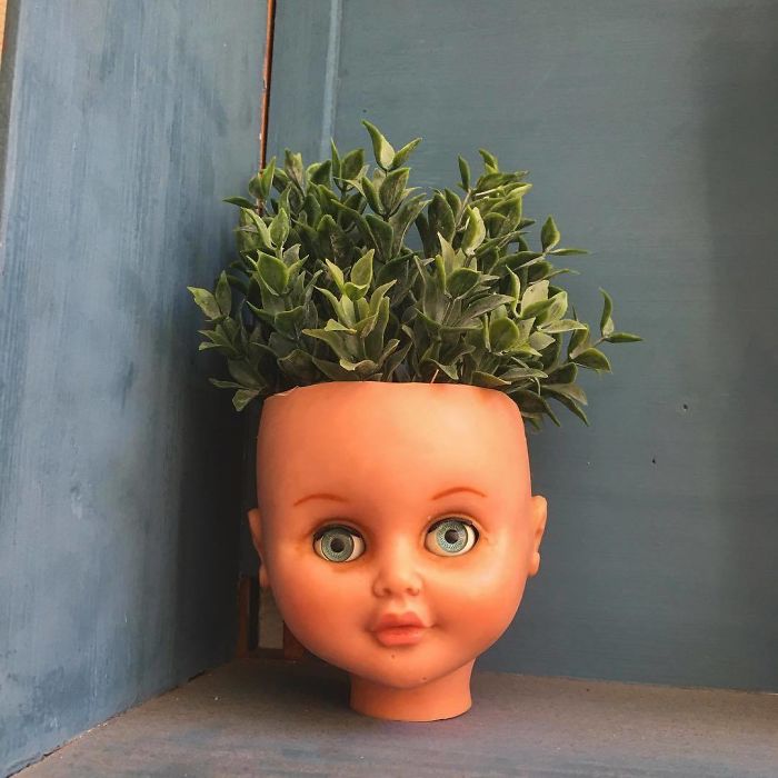 Creepy-Baby-Doll-Head-Planters