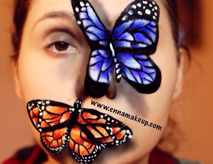 Disabled Girl Paints Herself