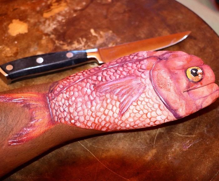 Disabled Girl Paints Herself