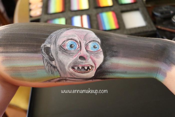 Disabled Girl Paints Herself