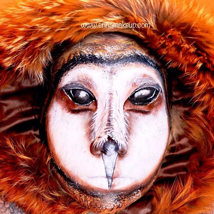 Disabled Girl Paints Herself