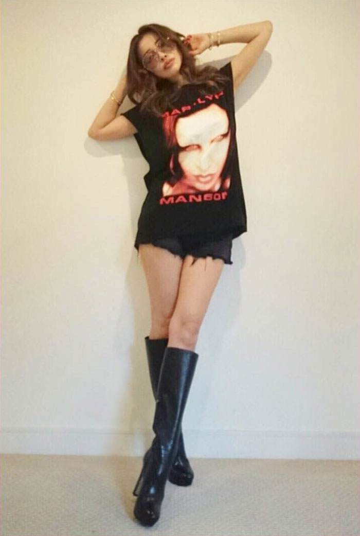 Young-Looking-Japanese-Model-Risa-Hirako