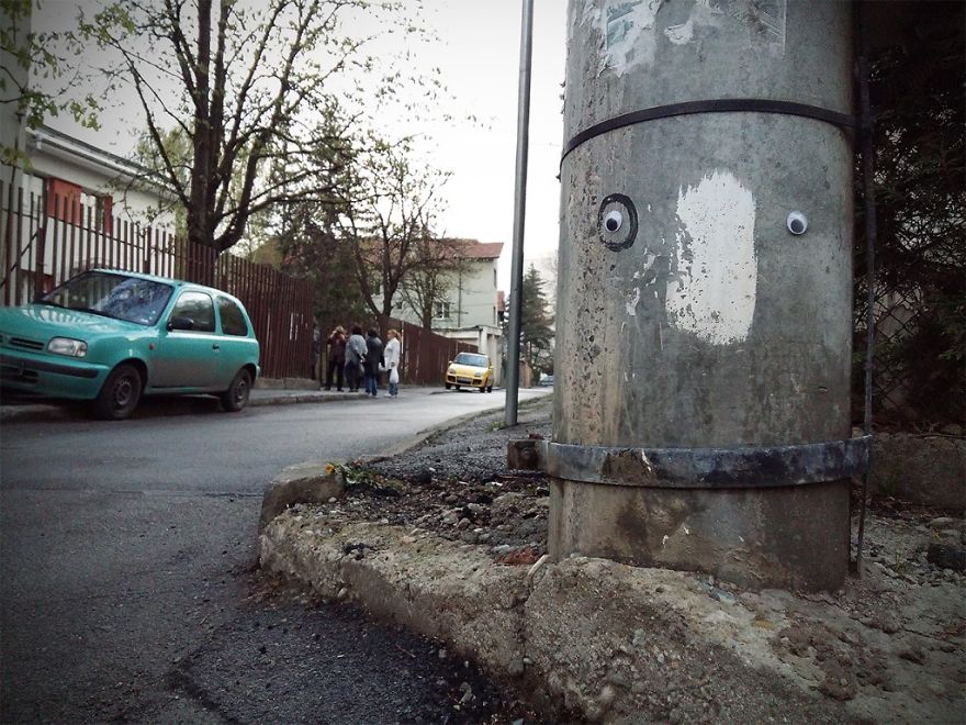 I Bring Bulgarian Streets To Life By Putting Googly Eyes On Random Objects (New Pics)