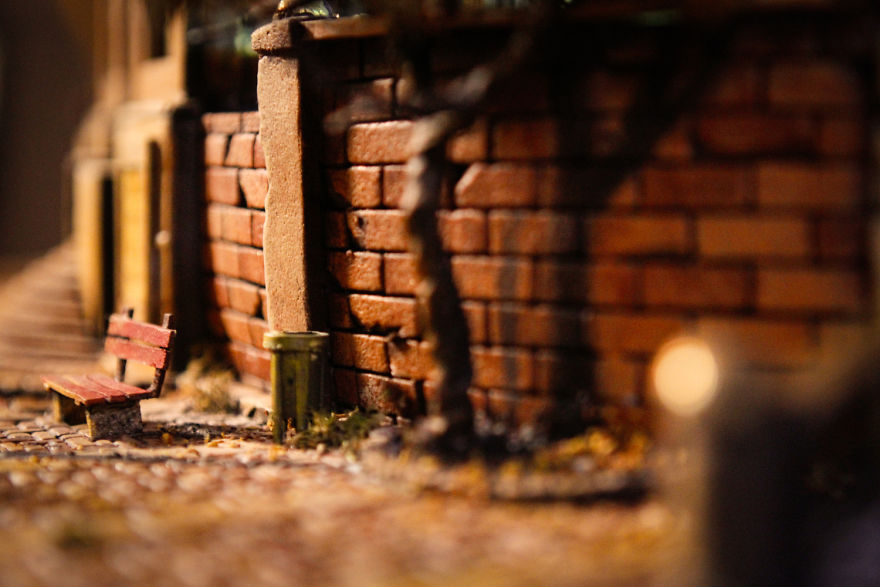 I Created A Modern Oscar Wilde’s ‘Happy Prince’ Miniature I Created A Modern Oscar Wilde’s ‘Happy Prince’ Miniature