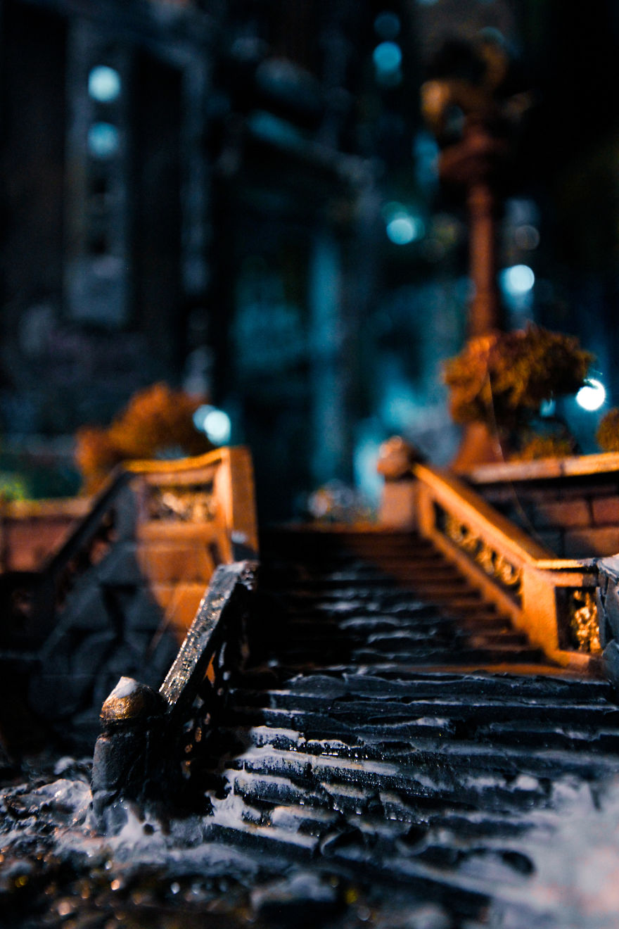 I Created A Modern Oscar Wilde’s ‘Happy Prince’ Miniature