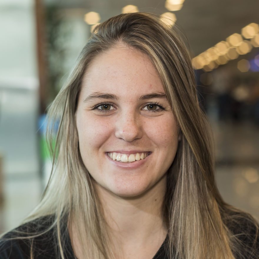 I Photograph 100 Faces From 100 Different Countries At Atatürk Airport, Istanbul