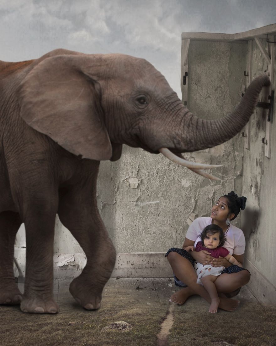 10 Surreal Scenes Of Mother And Daughter Created Without Leaving The House