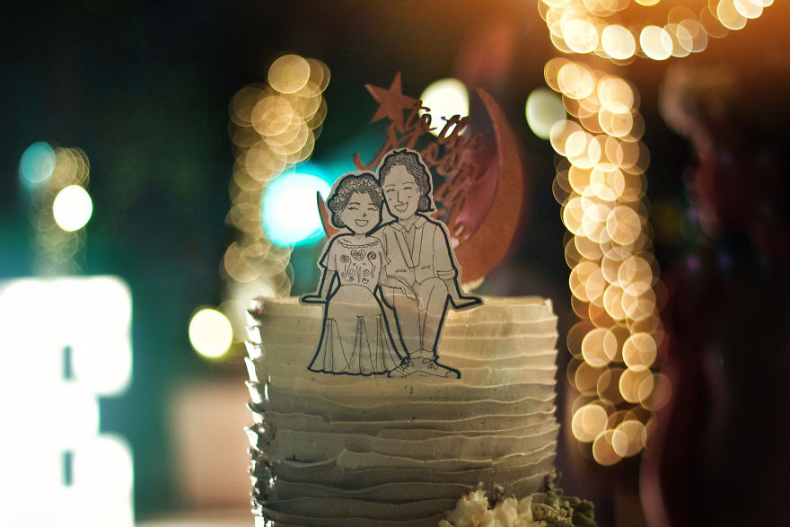 Instead Of Casual Pictures, We Documented Our Wedding In A More Interesting Way Instead Of Casual Pictures, We Documented Our Wedding In A More Interesting Way