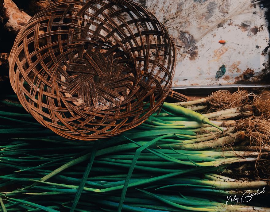 I Took Early Morning Pictures Of Intimate Market Scene In Philippines Using My Iphone