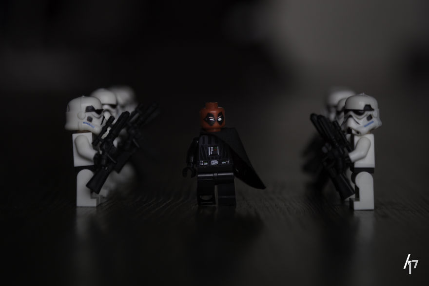 8 Dramatic Lego Shots You Have To See With Storm Troopers, Darth Vader And Deadpool! 8 Dramatic Lego Shots You Have To See With Storm Troopers, Darth Vader And Deadpool!