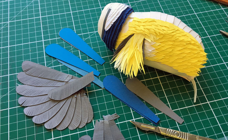 I Hand-Cut Paper Into Hundreds Of Tiny Pieces To Create Sculptures Of Birds, Bees, And Other Creatures I Hand-Cut Paper Into Hundreds Of Tiny Pieces To Create Sculptures Of Birds, Bees, And Other Creatures