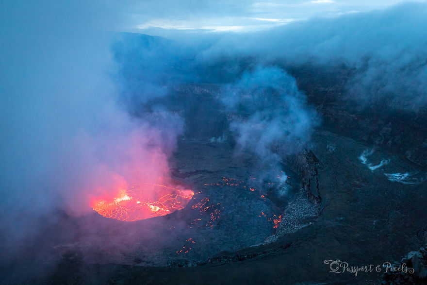 I Spent The Night At The Top Of An Active Volcano In DR Congo, Capturing The Boiling Lava Lake I Spent The Night At The Top Of An Active Volcano In DR Congo, Capturing The Boiling Lava Lake