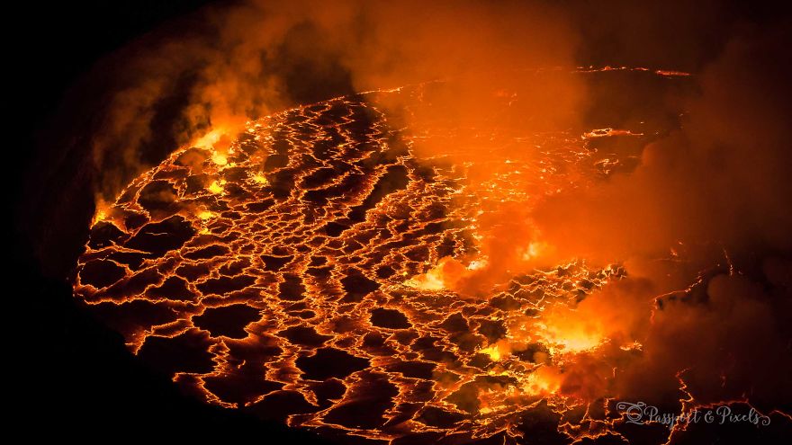 I Spent The Night At The Top Of An Active Volcano In DR Congo, Capturing The Boiling Lava Lake I Spent The Night At The Top Of An Active Volcano In DR Congo, Capturing The Boiling Lava Lake