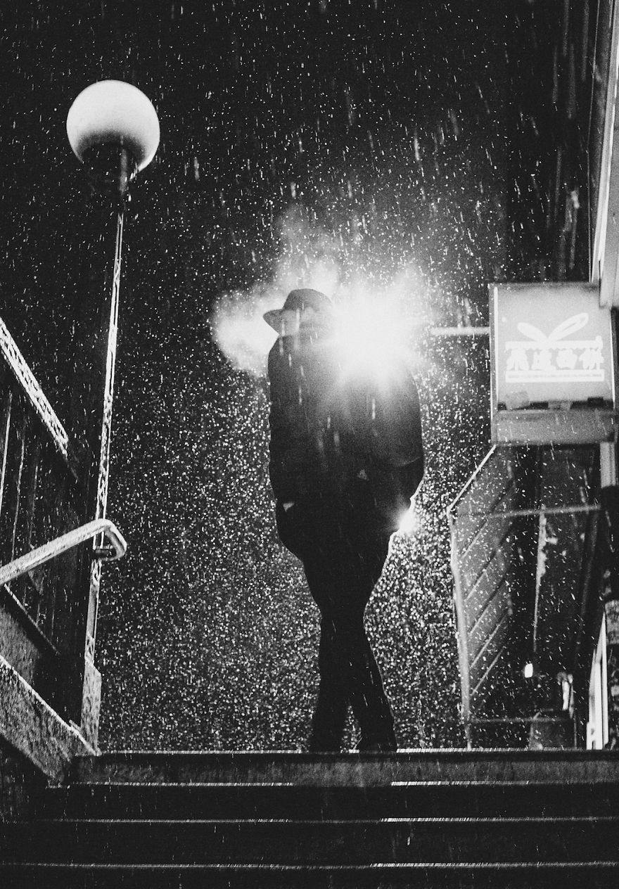 Photographer Captures The Faces Of The New York Subway In Fantastic Black And White Images