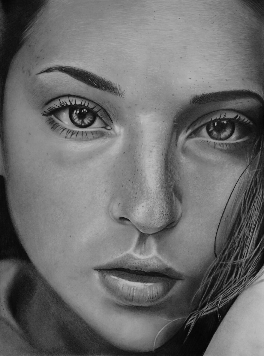 Despite Being Born Without Arms, I Still Managed To Fulfill My Dream Of Opening A Solo Exhibition In NYC