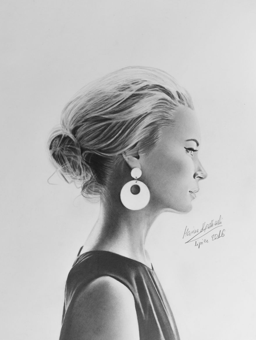 Despite Being Born Without Arms, I Still Managed To Fulfill My Dream Of Opening A Solo Exhibition In NYC