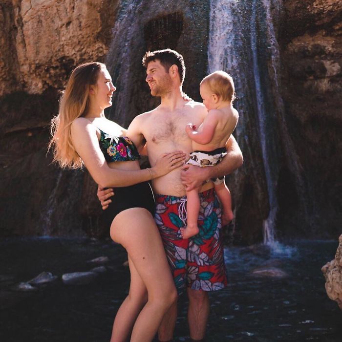 14 Inspiring Stories Of People Who Chose "The Vanlife" And Left Their Conventional Homes Behind