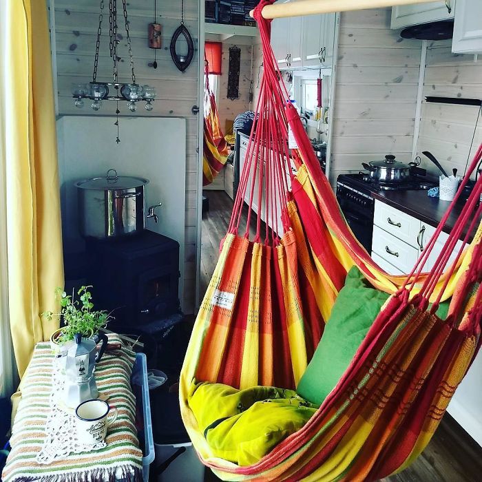 14 Inspiring Stories Of People Who Chose "The Vanlife" And Left Their Conventional Homes Behind