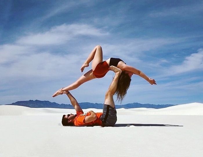 14 Inspiring Stories Of People Who Chose "The Vanlife" And Left Their Conventional Homes Behind