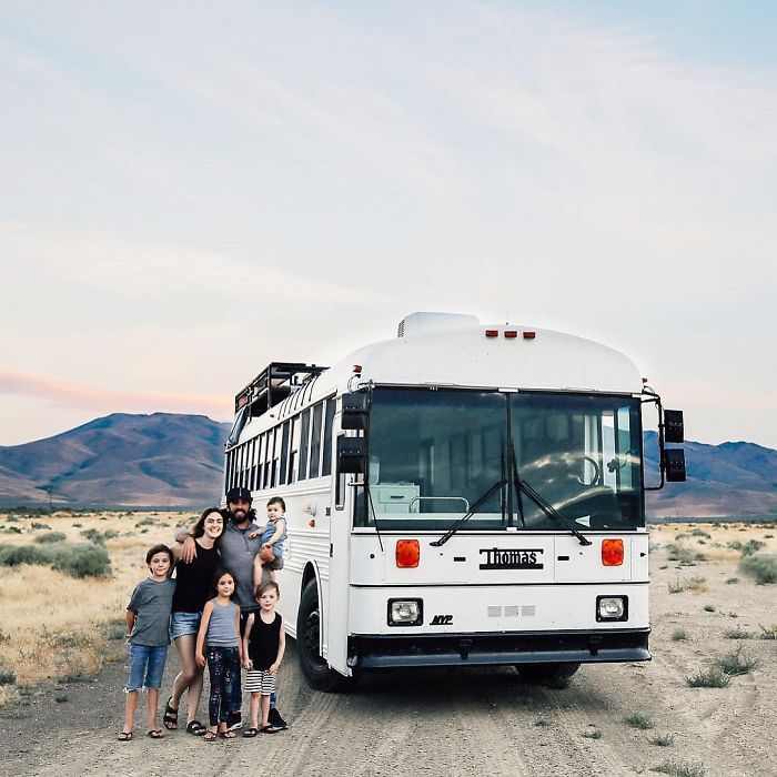 14 Inspiring Stories Of People Who Chose "The Vanlife" And Left Their Conventional Homes Behind