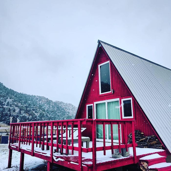 14 Inspiring Stories Of People Who Chose "The Vanlife" And Left Their Conventional Homes Behind 14 Inspiring Stories Of People Who Chose "The Vanlife" And Left Their Conventional Homes Behind