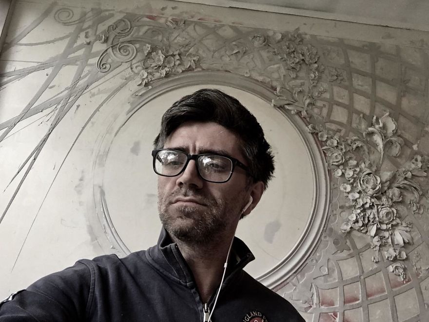 Russian Artist Uses Ancient Technique To Turn Walls Into Art, And The Result Is Gorgeous