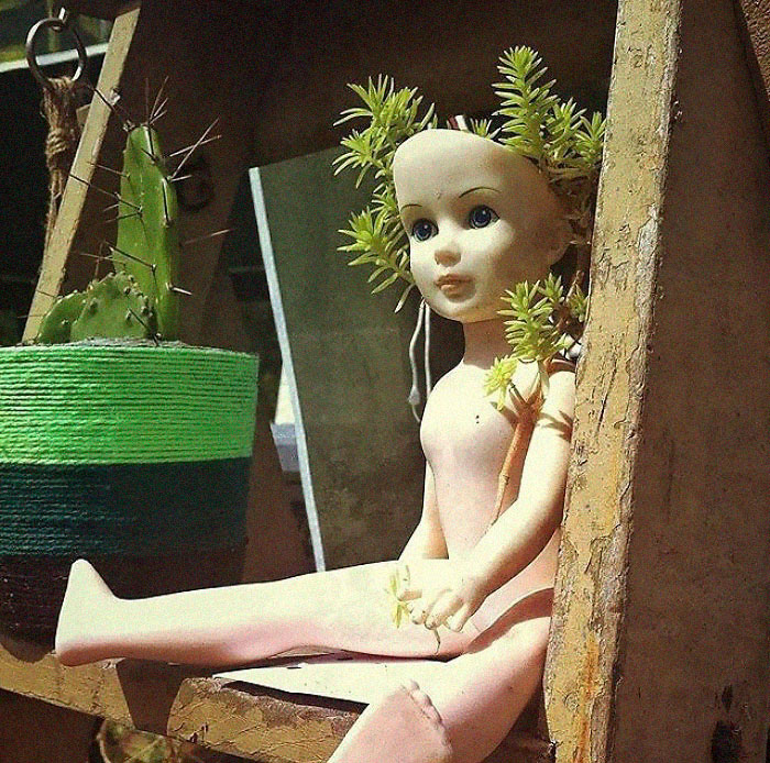 Creepy-Baby-Doll-Head-Planters