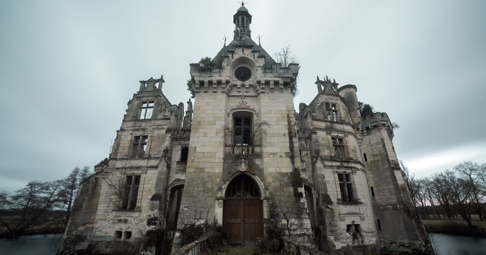 The Most Beautiful Abandoned Castles In The World