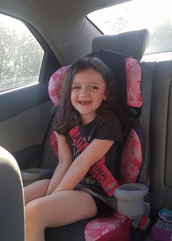 Mom Had Almost Accepted That She Would Never Hear Her 5 Y.O. Daughter's Voice, But Then A Magical Thing Happened Mom Had Almost Accepted That She Would Never Hear Her 5 Y.O. Daughter's Voice, But Then A Magical Thing Happened