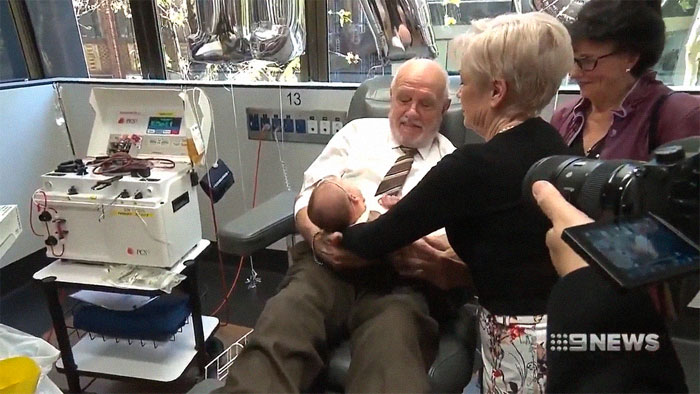 "Man With The Golden Arm" Whose Blood Saved The Lives Of 2.4 Million Babies Makes His Final Donation "Man With The Golden Arm" Whose Blood Saved The Lives Of 2.4 Million Babies Makes His Final Donation
