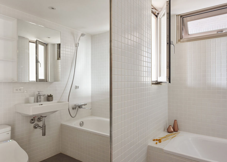 People Can't Believe This Apartment Is Only 22 Square Meters (236 Sq. ft) After Seeing These Pics