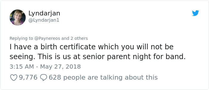 People Accuse Girls Of Being Racist For "Refusing" To Hold A Black Girl's Hand, Then The Girl's Mom Responds