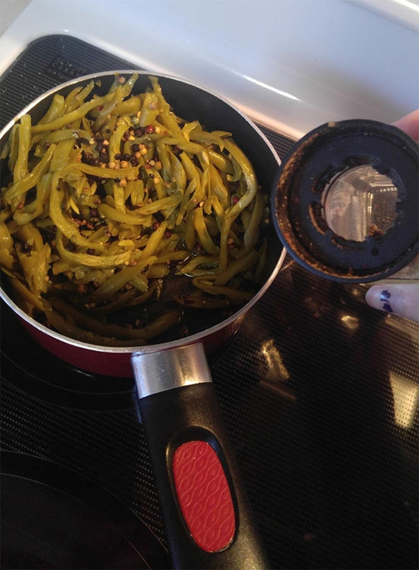 I Forgot My Pepper Grinder Was Broken, This Is The Second Time I've Done This