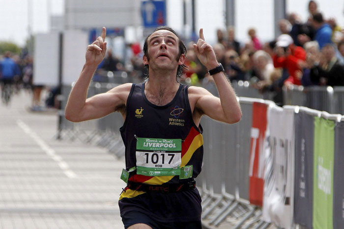 Man Spends 19 Months Running 15,000 Miles Across America, And Makes A Surprise At The End Man Spends 19 Months Running 15,000 Miles Across America, And Makes A Surprise At The End