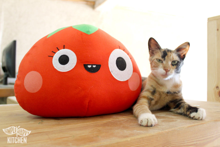 These Veggie Plushies Will Make You Fall In Love With Healthy Food!