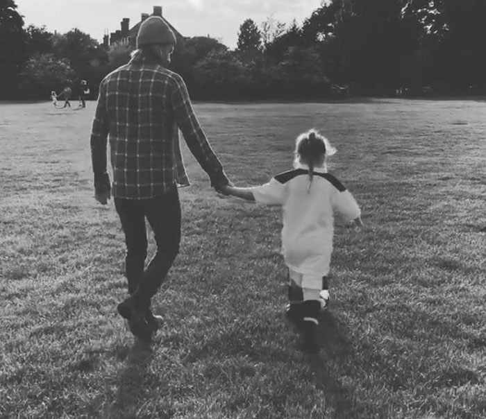 son-surprised-birthday-david-beckham-brooklyn-beckham-37 son-surprised-birthday-david-beckham-brooklyn-beckham-37