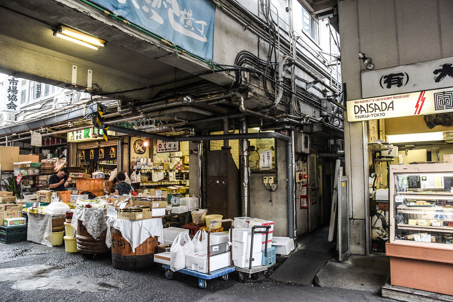 Help Me Spread The Last Message Of The Dying Iconic Fish Market In Tokyo... Maybe We Can Safe Tsukiji Together