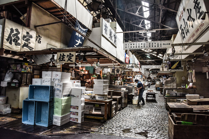 Help Me Spread The Last Message Of The Dying Iconic Fish Market In Tokyo... Maybe We Can Safe Tsukiji Together Help Me Spread The Last Message Of The Dying Iconic Fish Market In Tokyo... Maybe We Can Safe Tsukiji Together